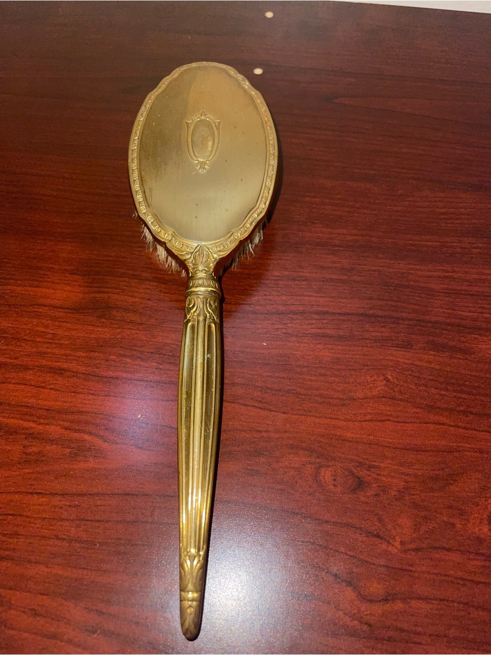 Elegant Gold Handheld Hair Brush - Decorative Vintage-Inspired